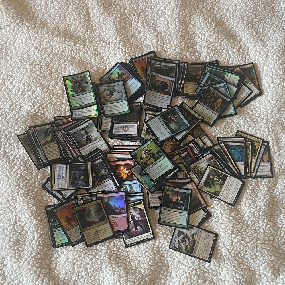 Magic the gathering Assorted Trading Game Cards - Multi-Color 150+ cards